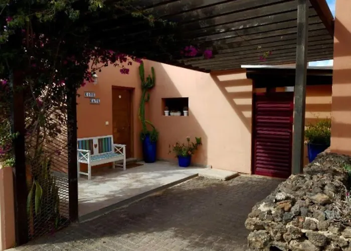 Kite Kate, Cozy Space, House And Garden *